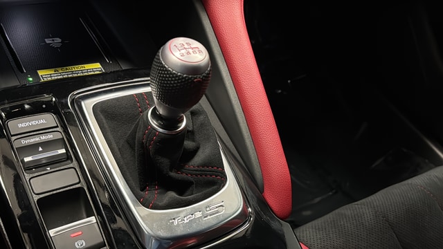 2025 Acura Integra Type-S - Photo 17