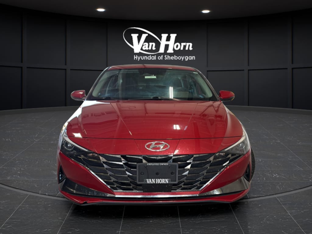 Used 2022 Hyundai Elantra SEL Sedan