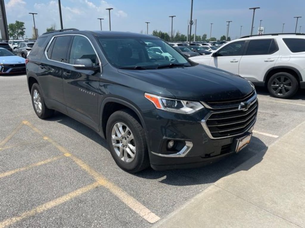 Used 2020 Chevrolet Traverse LT SUV