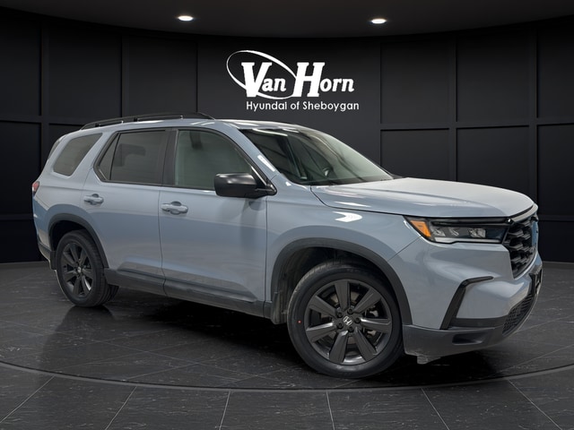 2023 Honda Pilot Sport AWD's photo