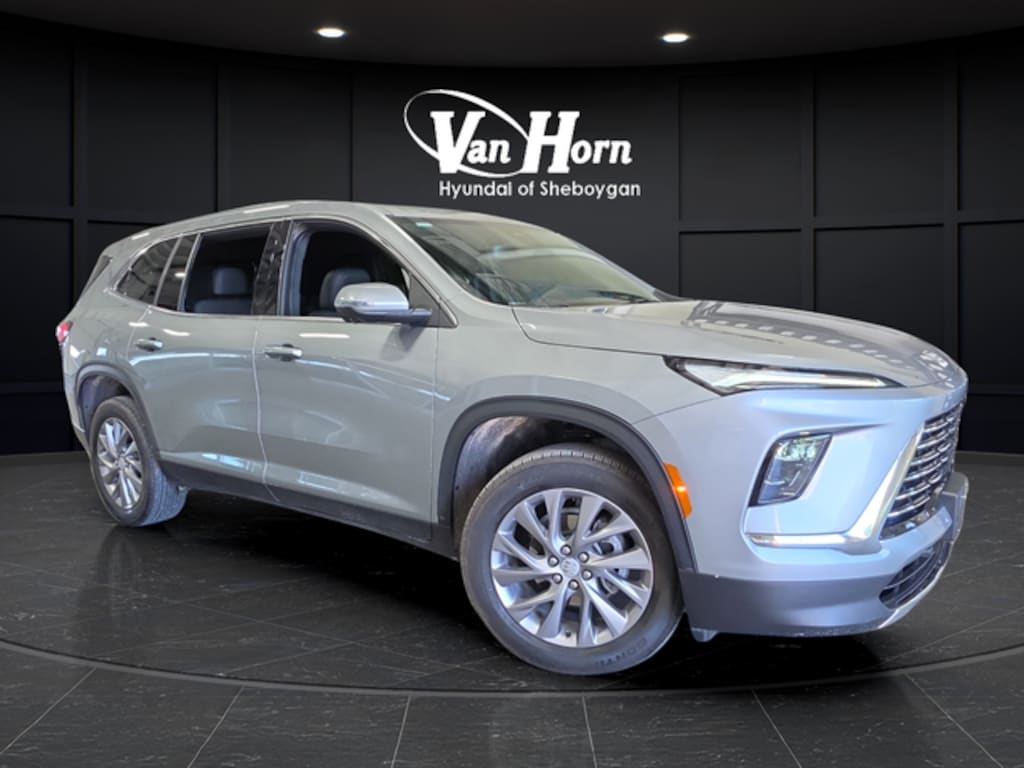 Used 2025 Buick Enclave Preferred SUV