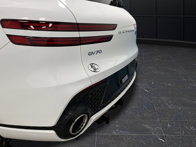 2025 GENESIS GV70 Sport - Photo 33
