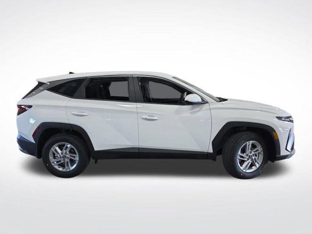 New 2026 Hyundai Tucson SE AWD SUV