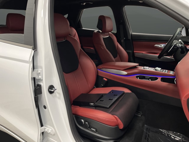 2025 GENESIS GV70 Sport - Photo 30