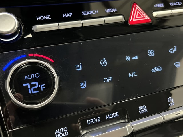 2024 Hyundai Santa Fe Limited - Photo 8