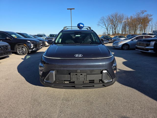 2025 Hyundai Kona SEL photo 2