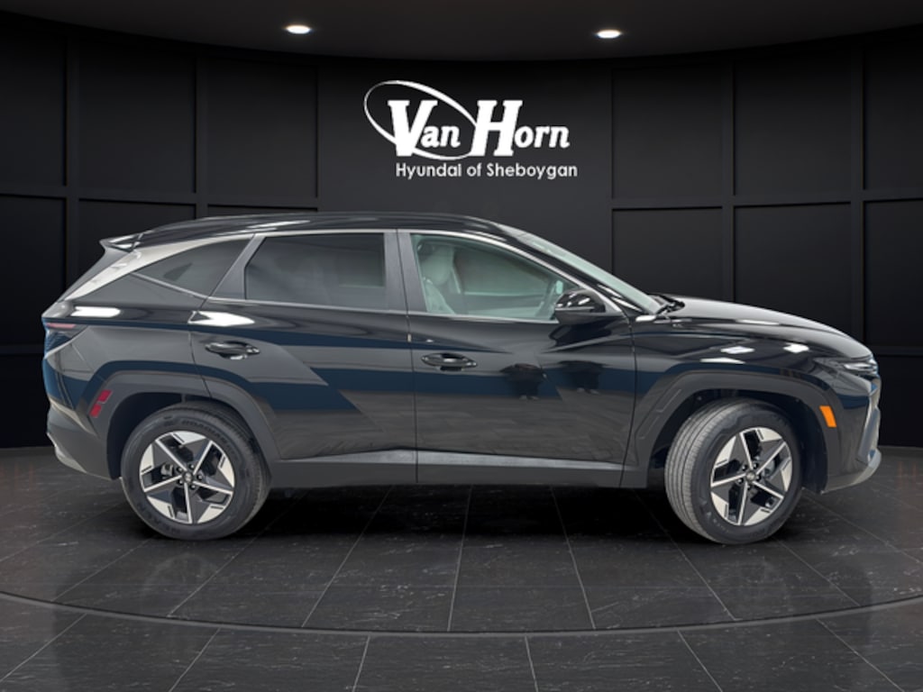 Used 2025 Hyundai Tucson Hybrid SEL Convenience SUV