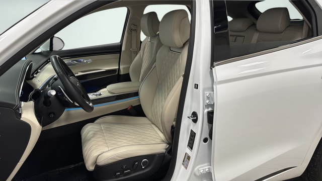 2025 GENESIS GV70 Sport - Photo 9
