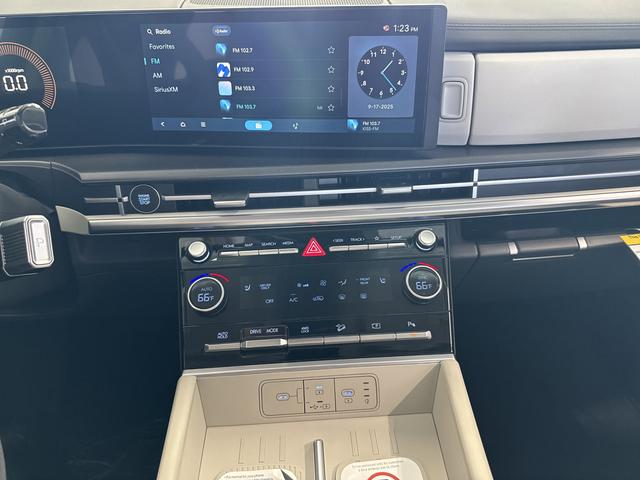 2026 Hyundai Santa Fe SEL - Photo 8