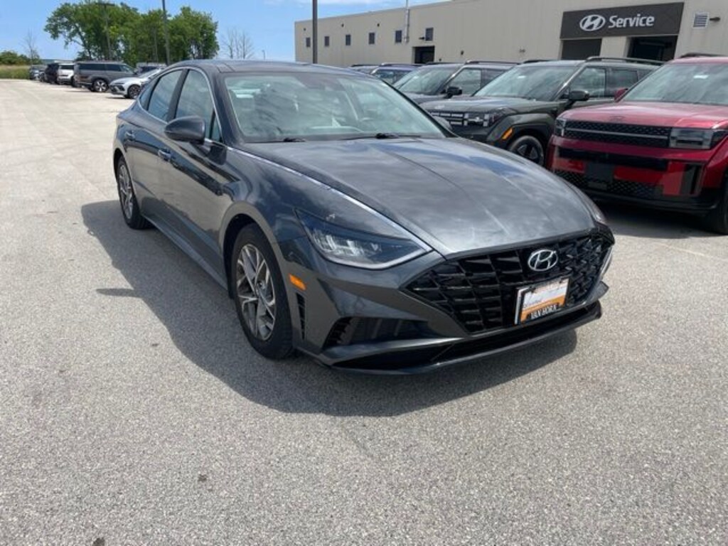 Used 2023 Hyundai Sonata SEL Sedan