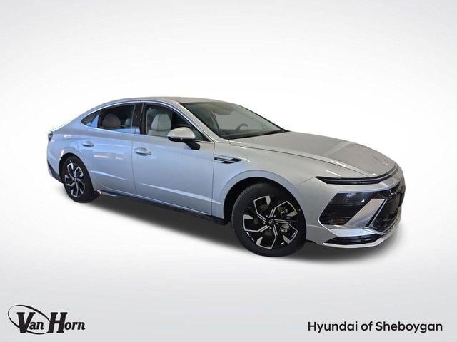 2025 Hyundai Sonata SEL's photo
