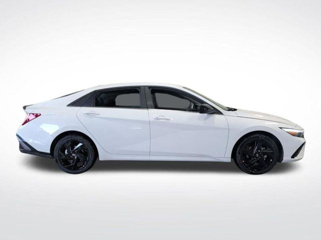 New 2026 Hyundai Elantra SEL Sport Premium Sedan