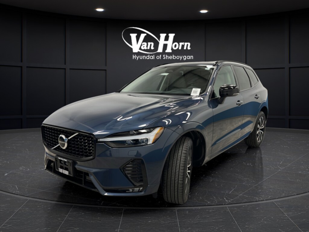 Used 2025 Volvo XC60 B5 Core SUV