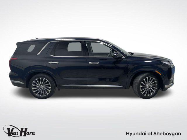 Used 2023 Hyundai Palisade Calligraphy with VIN KM8R7DGE2PU637644 for sale in Sheboygan, WI