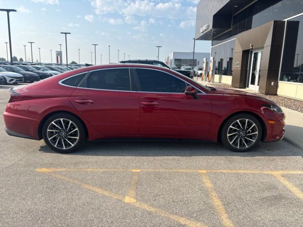 Used 2023 Hyundai Sonata Limited Sedan