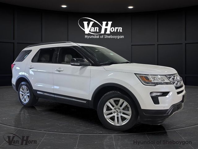 2018 Ford Explorer XLT's photo