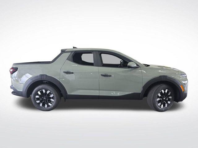 2026 Hyundai Santa Cruz SE photo 2