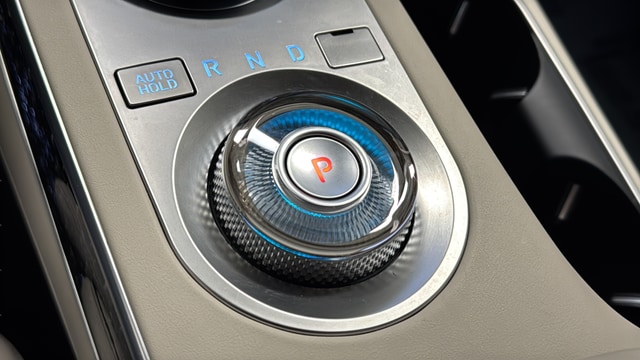 2025 GENESIS GV70 Sport - Photo 19