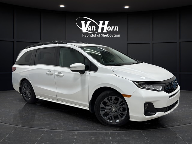 2025 Honda Odyssey Touring's photo