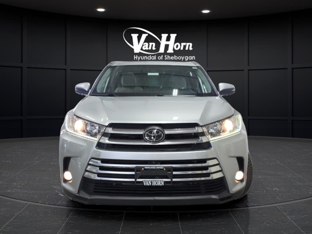 Used 2018 Toyota Highlander Limited Platinum SUV