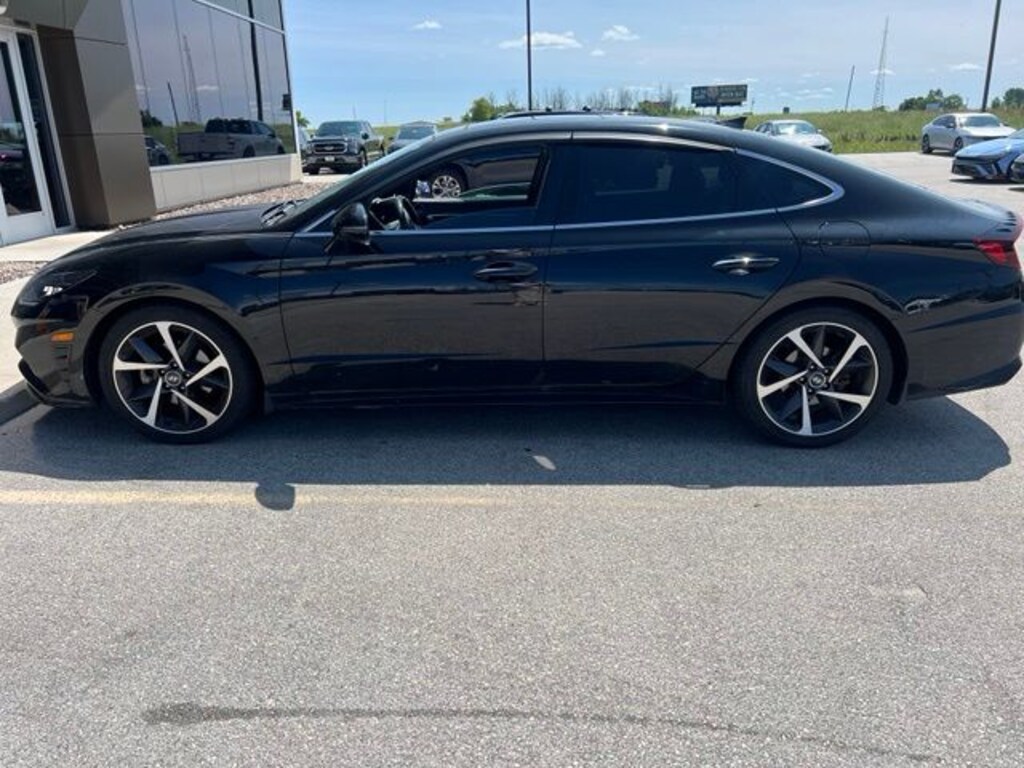 Used 2021 Hyundai Sonata SEL Plus Sedan