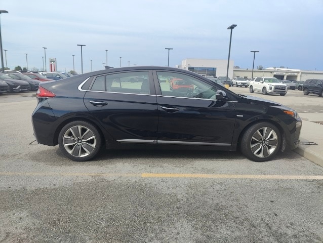 Used 2018 Hyundai IONIQ Limited with VIN KMHC85LC4JU071748 for sale in Sheboygan, WI