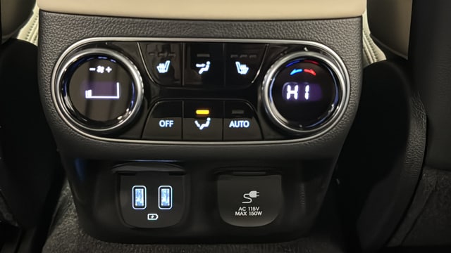 2025 GENESIS GV70 Sport - Photo 41