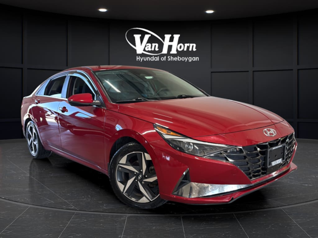 Used 2022 Hyundai Elantra SEL Sedan