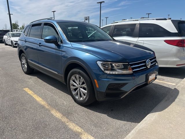 2018 Volkswagen Tiguan 2.0T SE 4Motion's photo