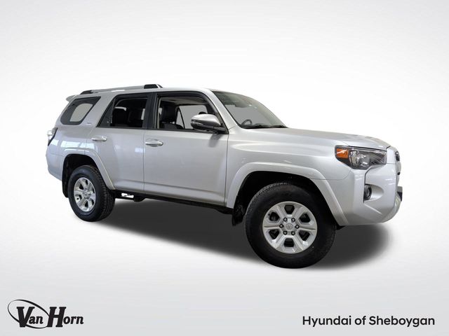 2023 Toyota 4Runner SR5 Premium's photo