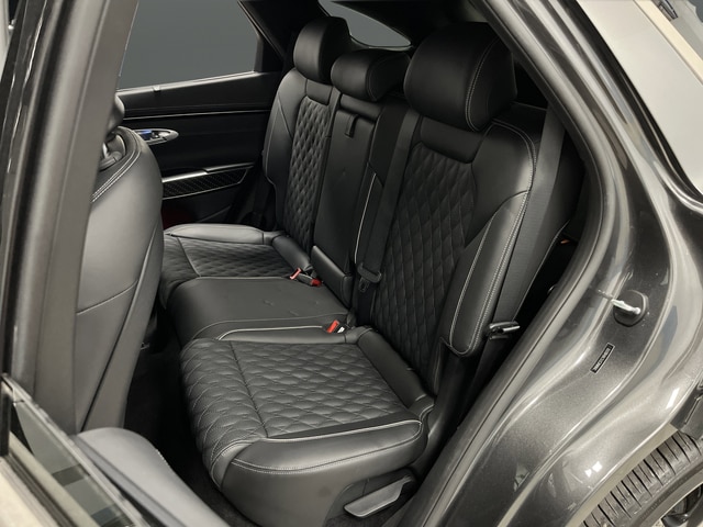 2024 GENESIS GV70 Sport - Photo 31