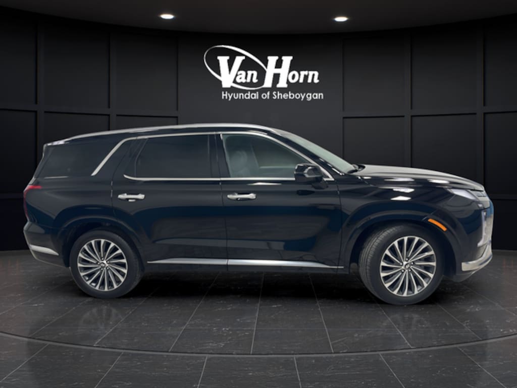 Used 2024 Hyundai Palisade Calligraphy SUV