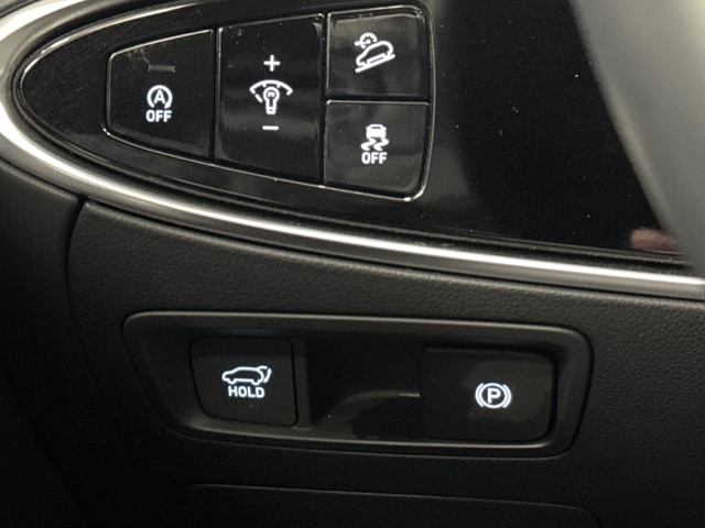 2025 GENESIS GV70 Standard - Photo 25