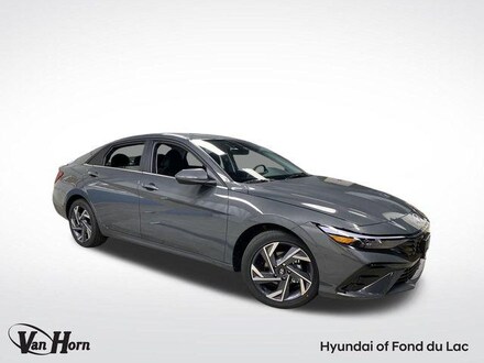 2025 Hyundai Elantra SEL Convenience Sedan