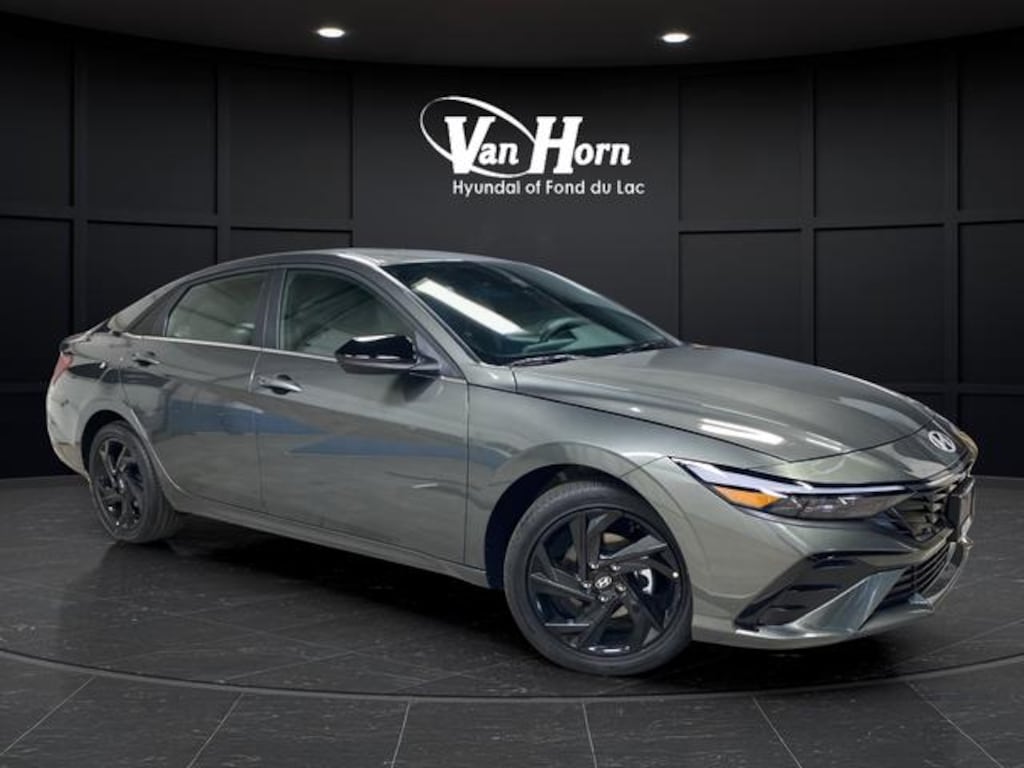 New 2026 Hyundai Elantra SEL Sport Premium Sedan