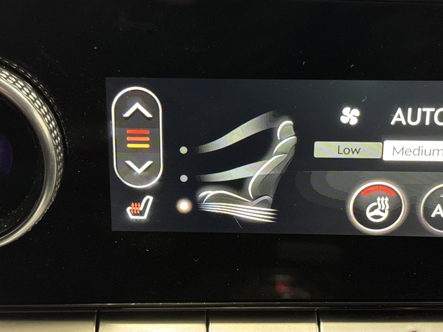 2025 GENESIS GV70 Standard - Photo 8