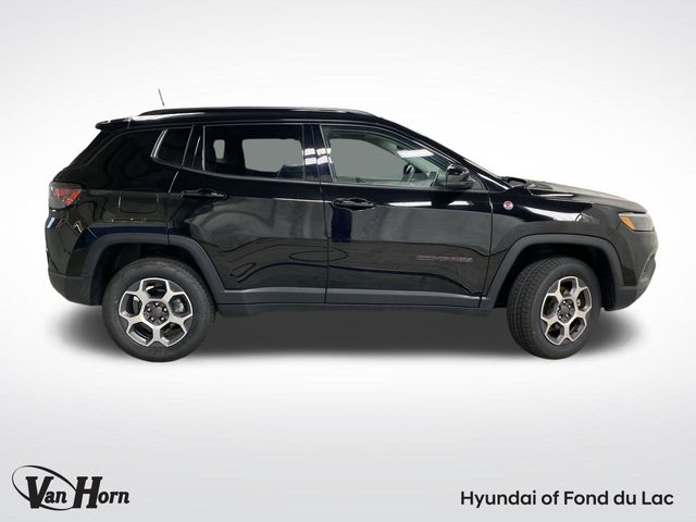 Used 2022 Jeep Compass Trailhawk with VIN 3C4NJDDB0NT199132 for sale in Fond Du Lac, WI