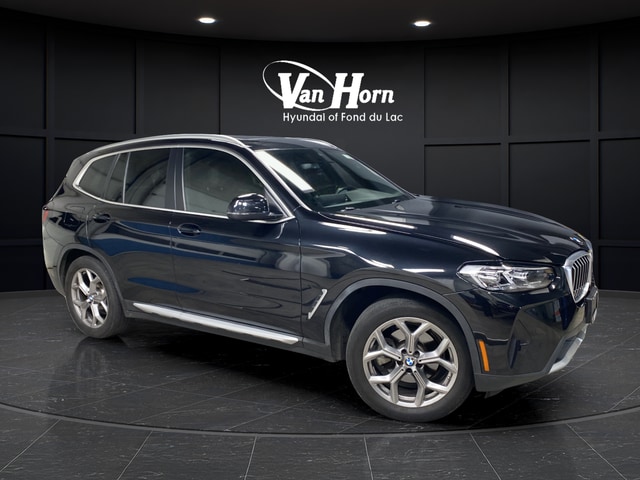 2022 BMW X3 xDrive30i's photo