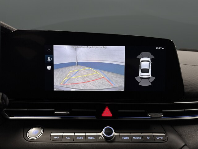 2024 Hyundai Elantra Limited - Photo 11