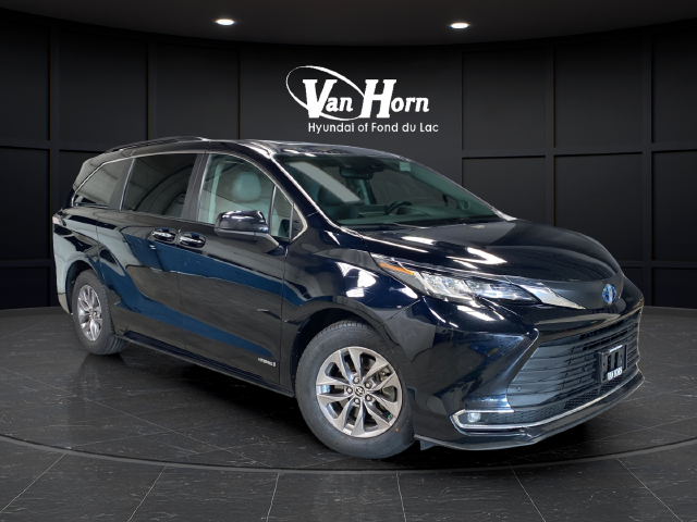 2021 Toyota Sienna XLE