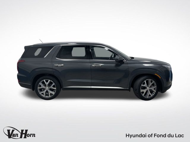 Used 2022 Hyundai Palisade SEL with VIN KM8R3DHE6NU444663 for sale in Fond Du Lac, WI