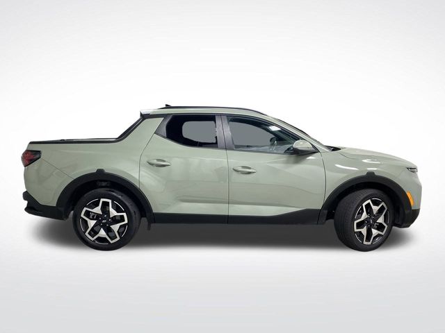 2023 Hyundai Santa Cruz Limited photo 2