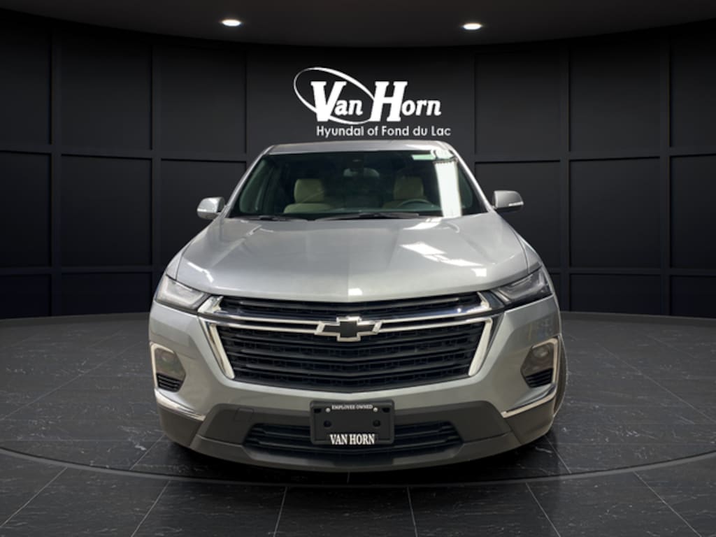 Used 2023 Chevrolet Traverse LS SUV
