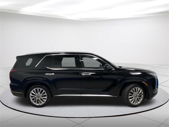 Used 2020 Hyundai Palisade Limited with VIN KM8R54HE2LU116454 for sale in Fond Du Lac, WI