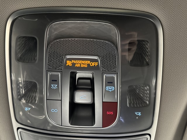 2025 GENESIS GV70 Standard - Photo 26