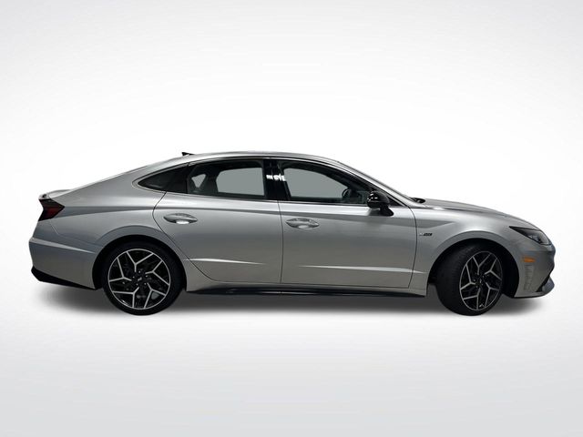 2021 Hyundai Sonata N Line photo 2