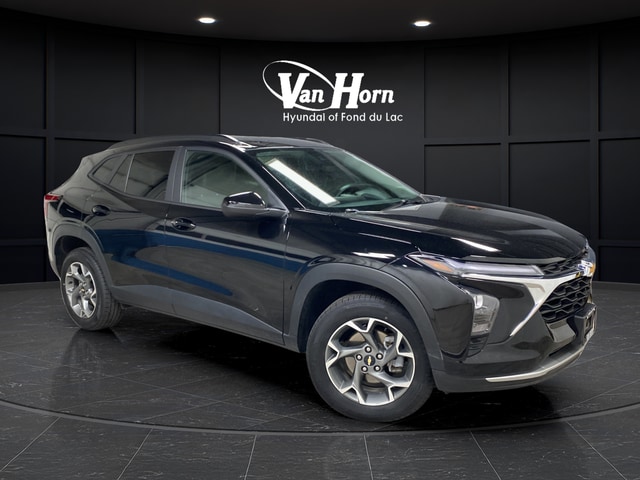 2024 Chevrolet Trax LT's photo