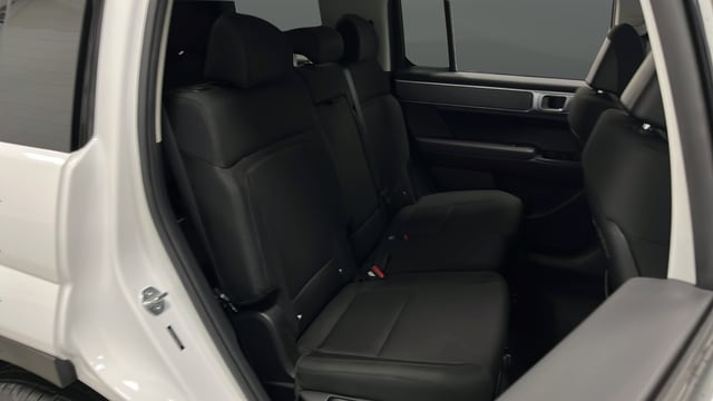 2024 Hyundai Santa Fe SE - Photo 25