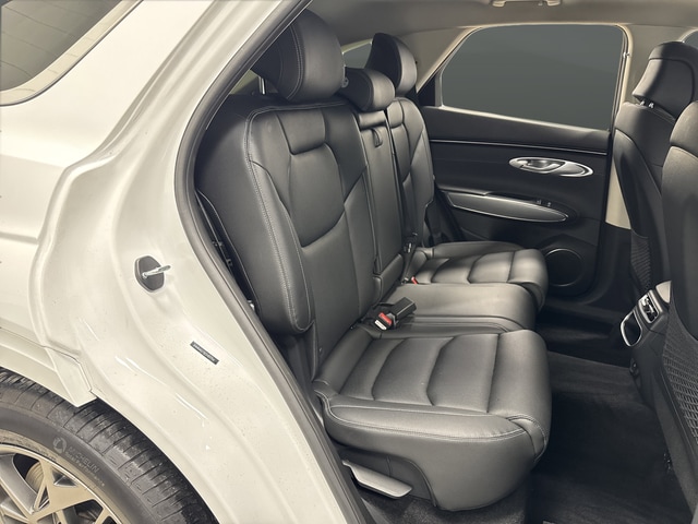 2025 GENESIS GV70 Standard - Photo 31