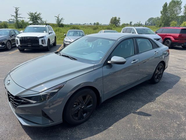 2022 Hyundai Elantra